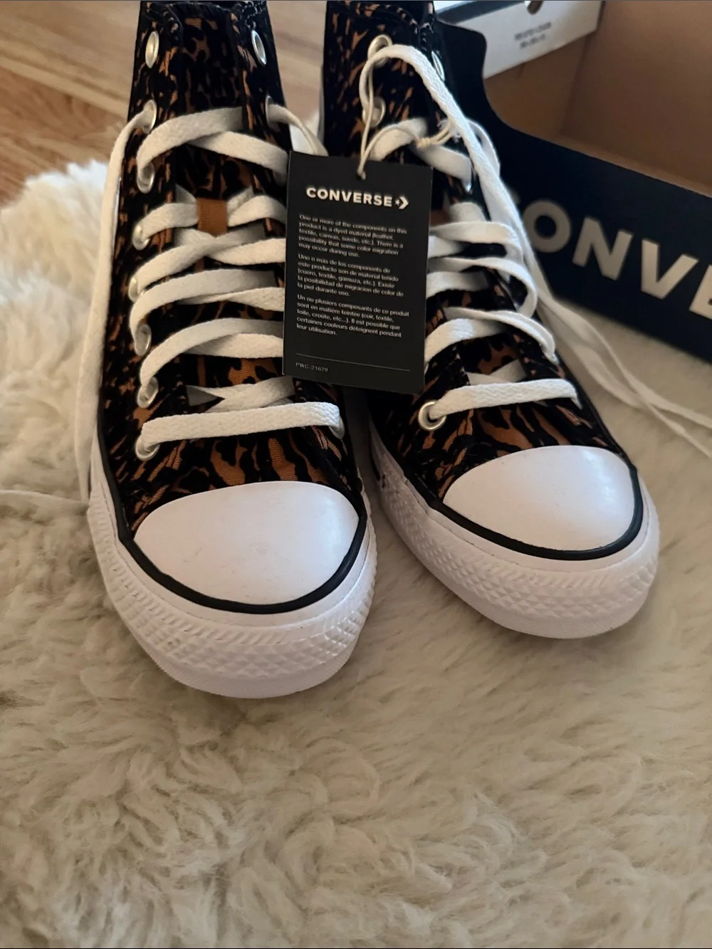 Converse HighTop Sneakers in Leopard Print Soft Velvet Texture - Unisex - NWT - Picture 7 of 11